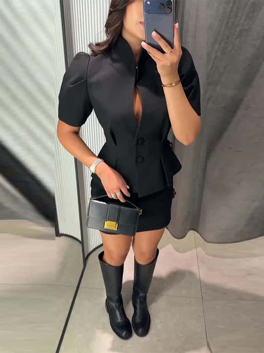 Veste élégante à manches courtes femme, taille cintrée et boutons – vue 1